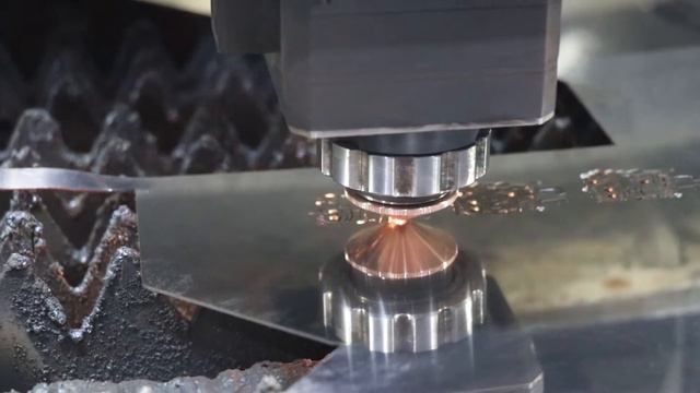 Лазерный раскрой персонажей смотреть онлайн