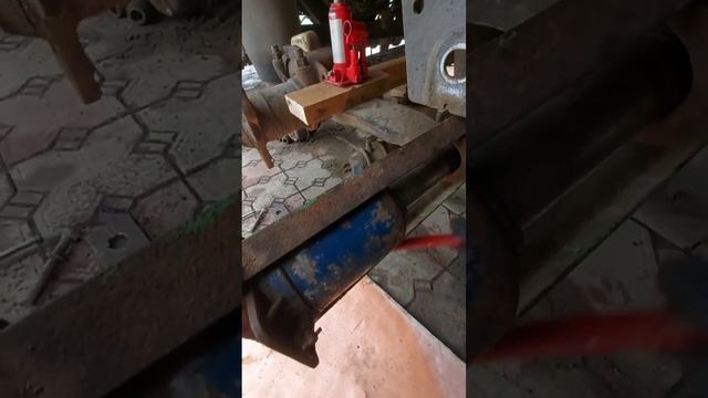 перепрессовка сайлентблоков полуприцеп  Schmitz Saf