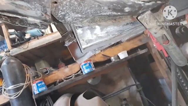 Гольф 2,латаю задние лонжероны. смотреть онлайн