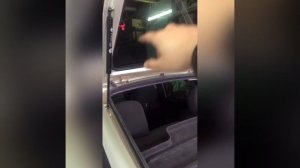 Как правильно установить газовые упоры( штоком вверх или вниз)