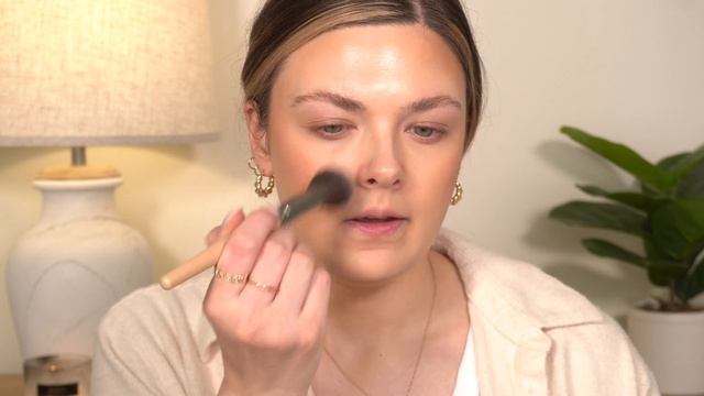 Simple Glam Makeup ✨ 2 Shadow Eye Look ft. @wander_beauty смотреть онлайн