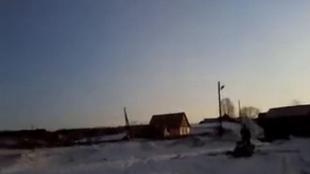 Snowmobile on water (2) / Снегоход на воде (2).mp4 смотреть онлайн