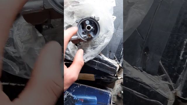 Мотоблок заливает свечу смотреть онлайн
