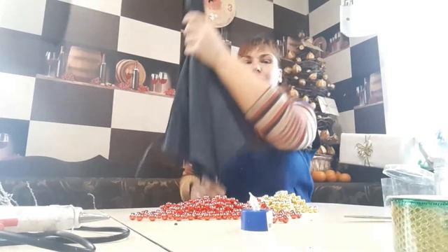 Новогоднее украшение смотреть онлайн