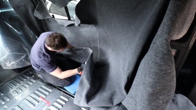 VW Transporter T6.1 Camper Conversion - Ep 7 How to Carpet Your Van смотреть онлайн