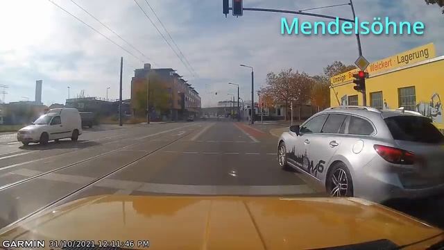 017 - Die kürzeste 50er Zone - Oldtimer Dashcam смотреть онлайн