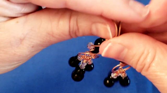 Part B - Fancy Statement Earrings - Cheryl St.Pierre of Majestic Wire Artworks смотреть онлайн