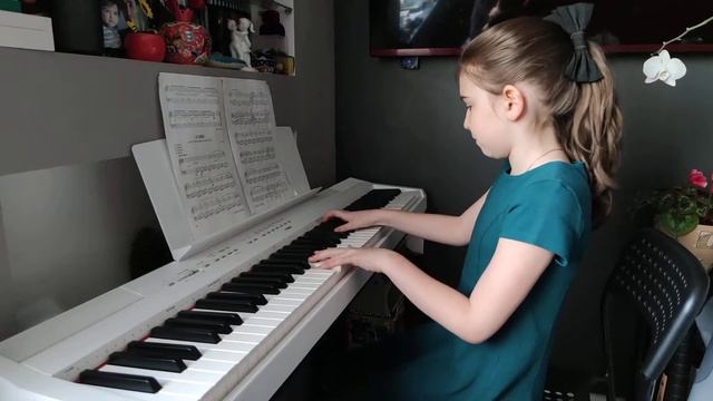 Софи. Вальс Е.Дока минусовка 37 смотреть онлайн