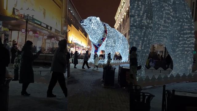 Местный Арбат: улица Вайнера в Екатеринбурге смотреть онлайн