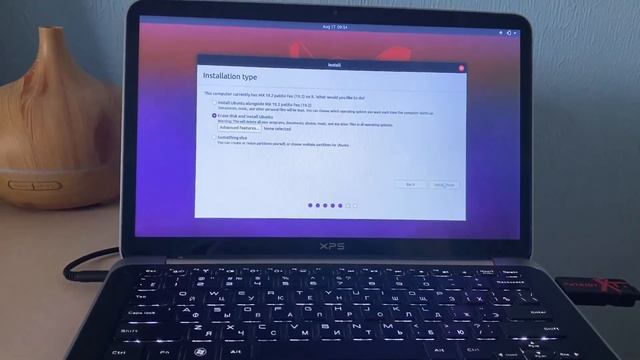 How To Install Ubuntu Desktop 20 04 on 8 Years Old Dell Laptop смотреть онлайн