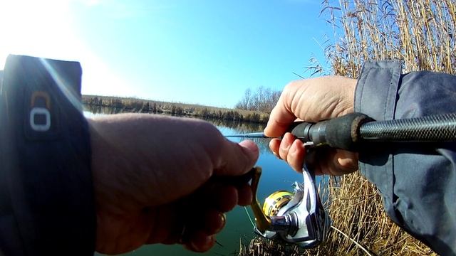 Зимний спиннинг, ловля белой рыбы смотреть онлайн