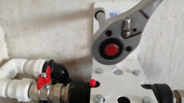 Ввод воду в дом! Установка фильтра Аквабрайт!