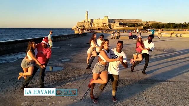 International Kizomba Fashmob - Christmas 2019 смотреть онлайн
