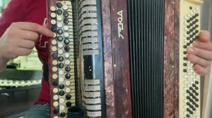 "Уходили комсомольцы"Забытая красивая песня  /УЧИМСЯ ИГРАТЬ/