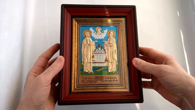 Икона Петра и Февронии в киоте - 100% ручная работа смотреть онлайн