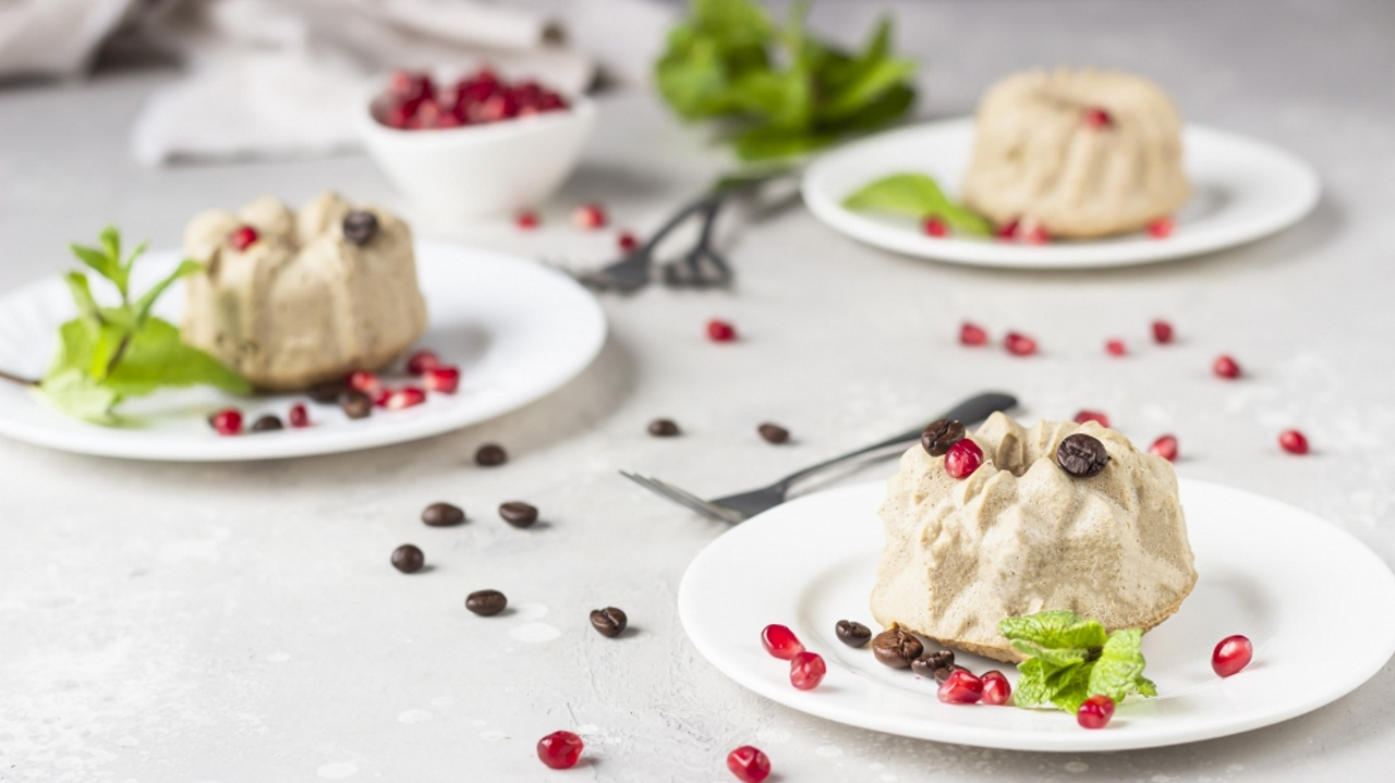 ЛЕГКИЙ КОФЕЙНЫЙ ЧИЗКЕЙК БЕЗ САХАРА смотреть онлайн