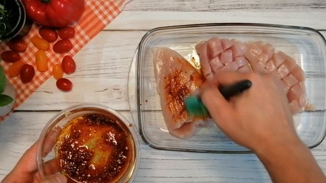 куриная грудка  в духовке с картофелем  (можно приготовить на обед или ужин)