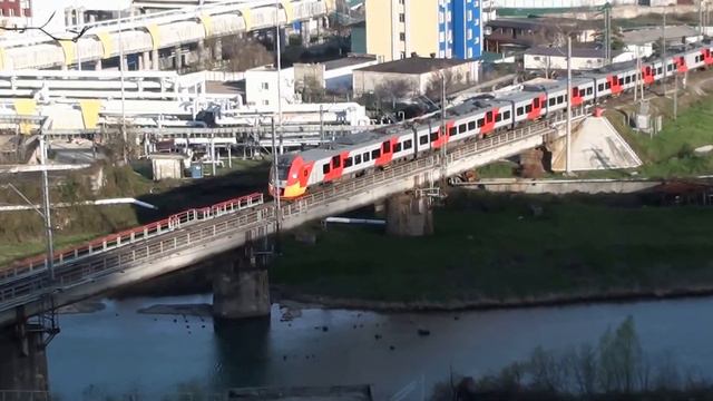 Ласточка из Адлера по Туапсинскому мосту смотреть онлайн