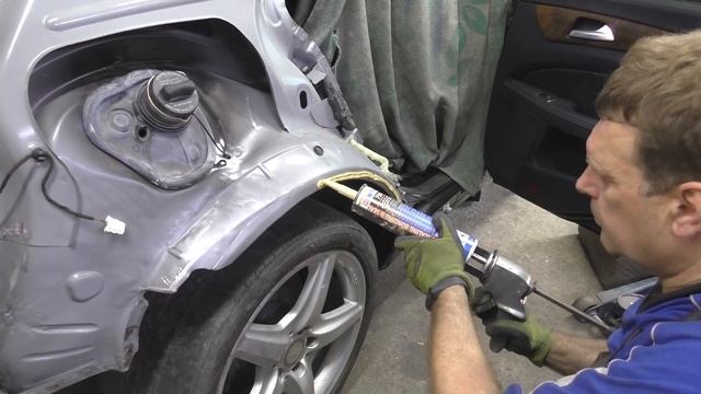 Mercedes CLS. The quarter panel replacement. Замена заднего крыла. смотреть онлайн