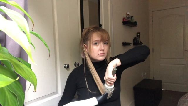 Простая укладка с помощью фена и бигуди | Ave, Kovalenko! смотреть онлайн