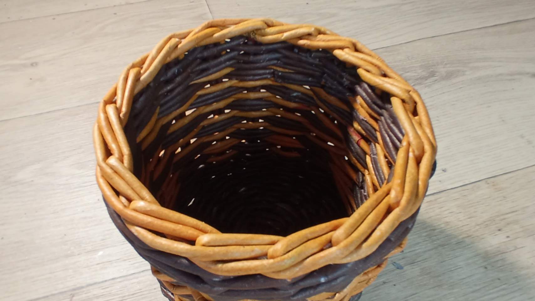 МК. Загибка Розга из три прута из бумажной лозы. #45