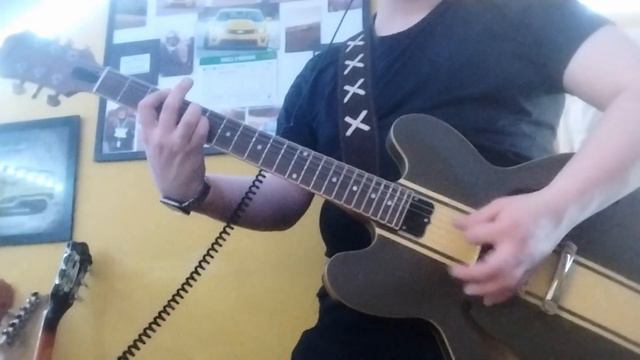 All the small things Blink 182 guitar cover. Epiphone Tom Delonge Signature ES333 смотреть онлайн