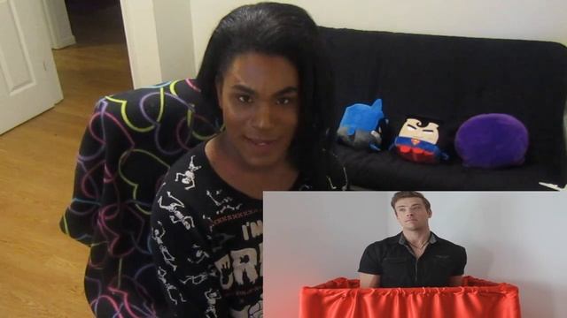 STRAIGHT GUY BOTTOMS FOR THE FIRST TIME REACTION смотреть онлайн