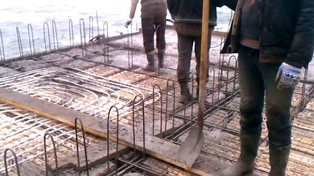 Заливка стен и перекрытий технологии Термомонолит. смотреть онлайн