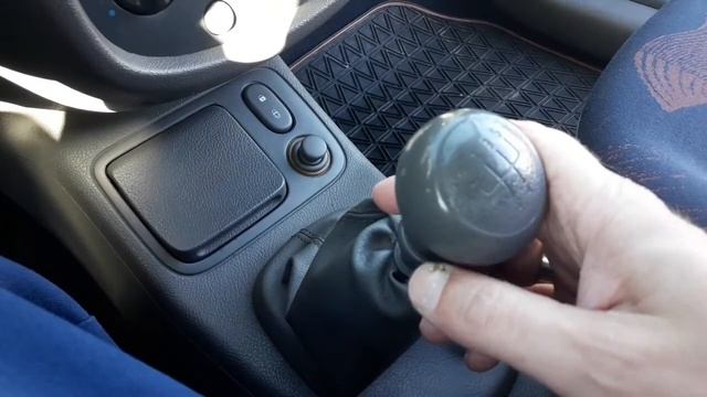 How To Find Reverse Gear On Any Stick Shift Car смотреть онлайн