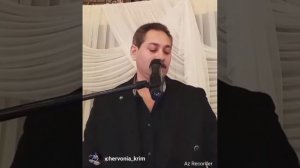 Червоня Крым. Сарэндэ сыва ё калэ!