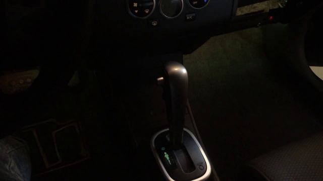 Подсветка ног в nissan tiida смотреть онлайн