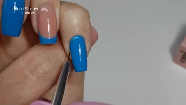 Blue French Manicure / Синий Френч / Маникюр смотреть онлайн