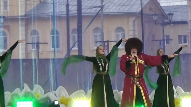 "Азербайджан"исп. Владимир Морозов, в сопровождении ансамбля "Даймохк", рук.Руслан Ахмадов смотреть онлайн