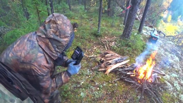 Вот это РЫЫЫБАА!!! Такую ещё не ловили!!! Бешеный клёв в дождливую погоду! Быт рыбаков в тайге. 1ч. смотреть онлайн