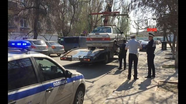 В Керчи работает эвакуатор на Пролетарской смотреть онлайн
