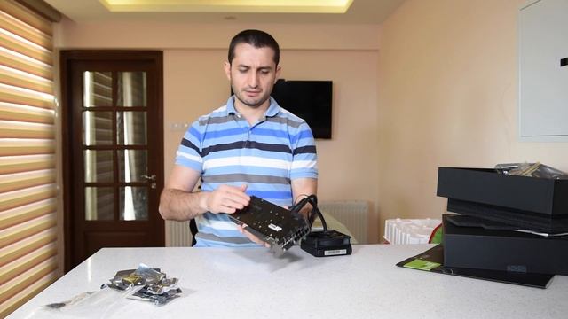 EVGA GeForce GTX 980 Ti HYBRID GAMING смотреть онлайн
