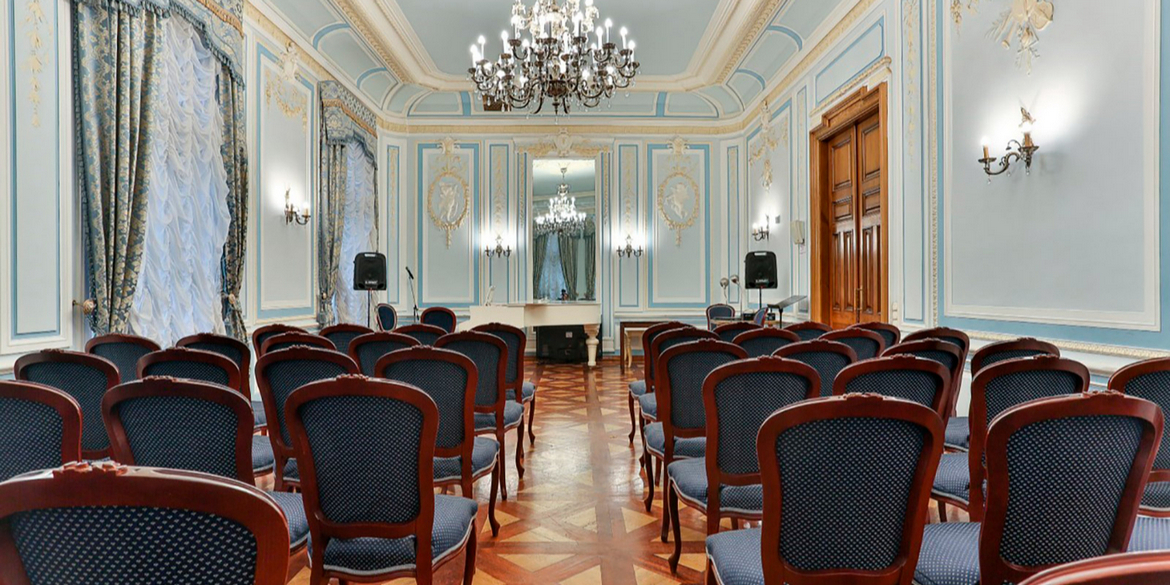 Виртуальная экскурсия по особняку / Библиотека искусств А. П. Боголюбова смотреть онлайн