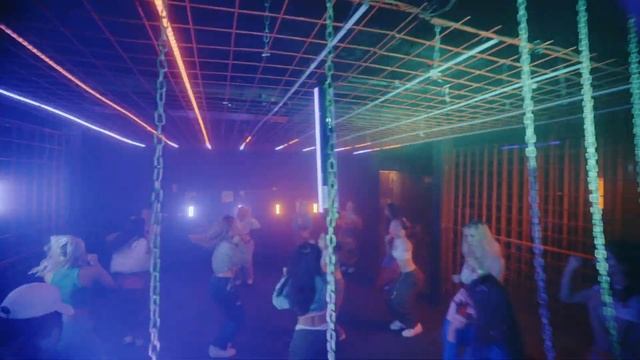 Shake That by Eminem feat. Nate Dogg - Eva Berten Choreography / Team Legit смотреть онлайн
