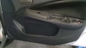 разборка и снятие  двери NISSAN ALMERA CLASSIC