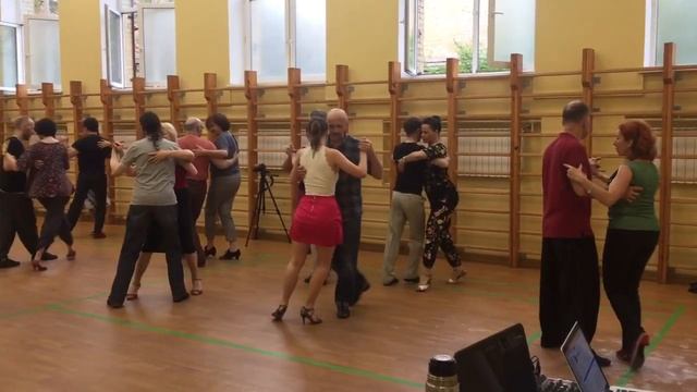 Уроки социального ТАНГО в EdissaDNItango май, 2018 год. смотреть онлайн