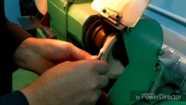 Делаем шабер из метчика. смотреть онлайн