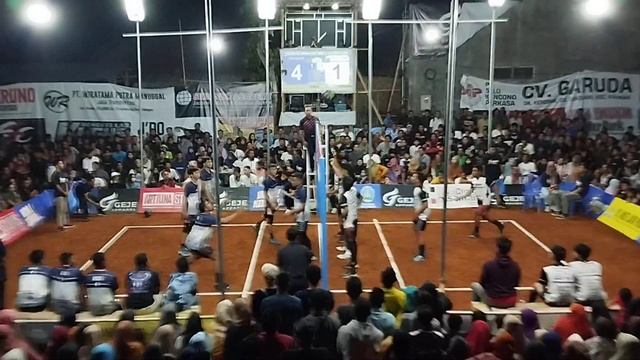 Perebutan juara tiga antar club BUDI GRIYA DESAIN VS RKC KUCUR [SENDANG ARUM CUP 2023] смотреть онлайн