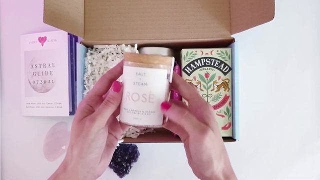 July 2021 BLUE Ivory Gloss unboxing video смотреть онлайн