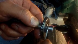 Замена сальников на лодочном моторе 2. 6 л. с