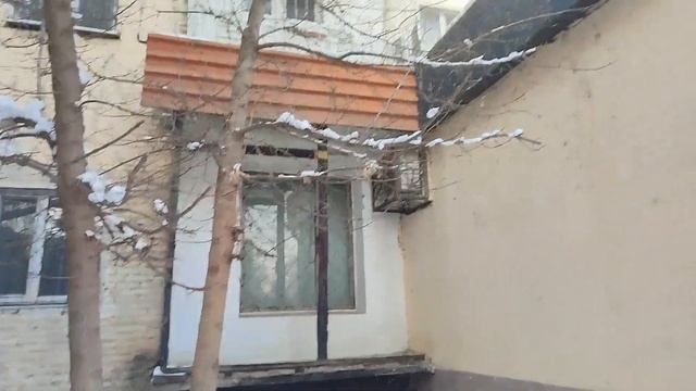 Тараз(Джамбул) Прогулка по дворам домов Абая перед Байзак батыра(Ворошилова) смотреть онлайн