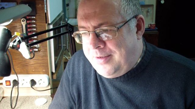 Дамам на заметку. Подарки. Сумка. Фонарик и разные мелочи. смотреть онлайн