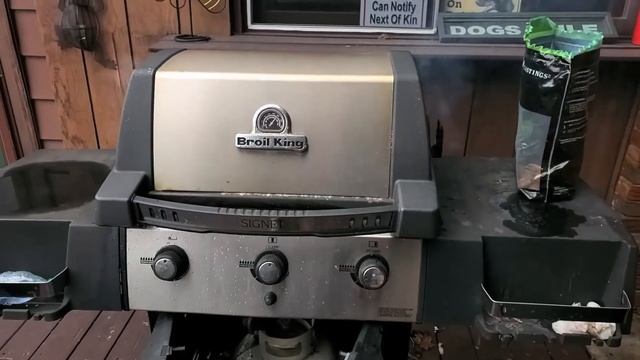 How To Smoke A Fresh Pork Hock And Make French Canadian Soup