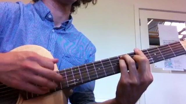 Guitar lessons - Anthem - Leonard Cohen смотреть онлайн