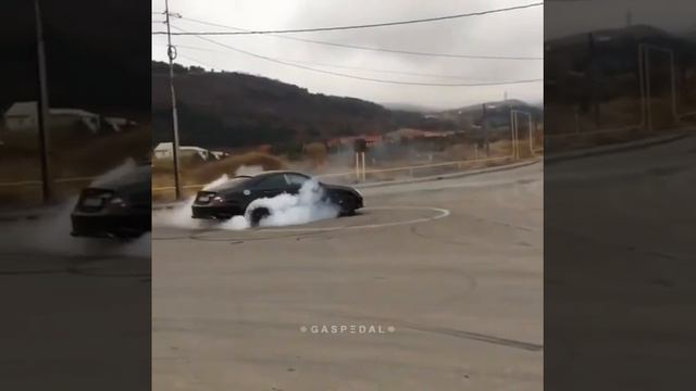 ДЕВУШКА ИЛИ МЕРСЕДЕС W219 смотреть онлайн