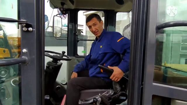 фронтальный погрузчик LW330FN обзор смотреть онлайн